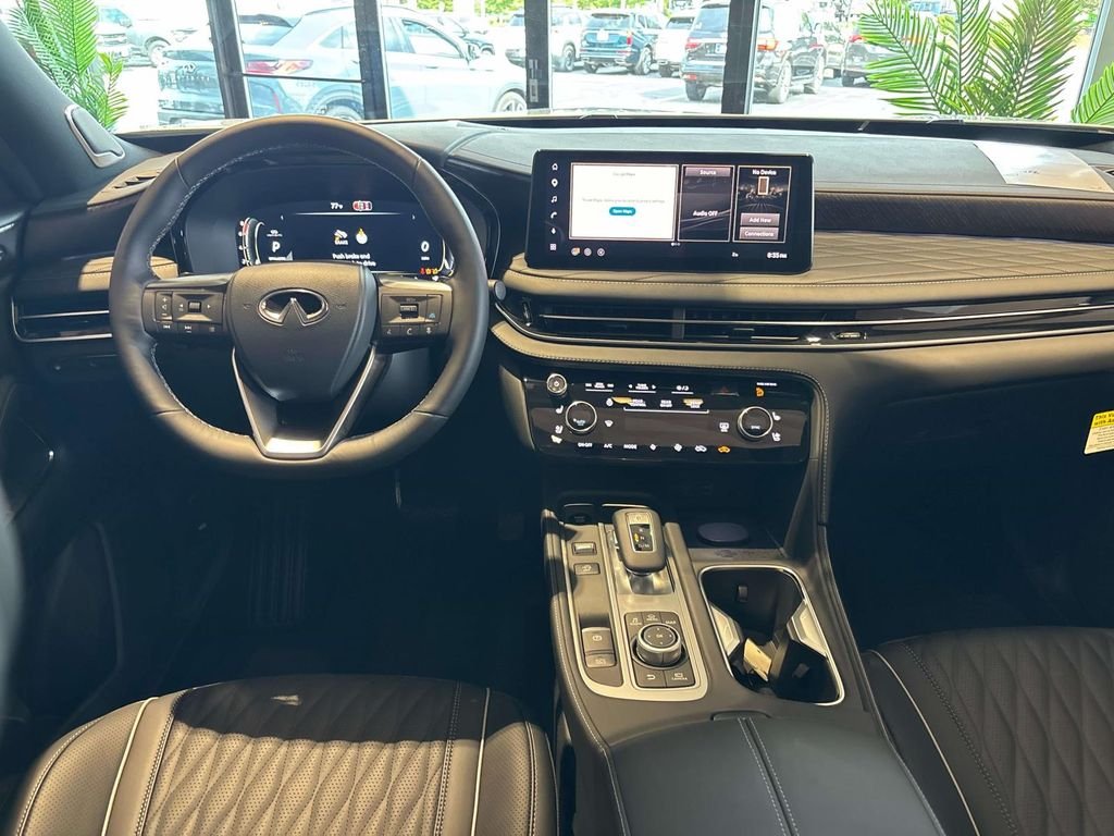 New 2027 Black INFINITI AUTOGRAPH image 8