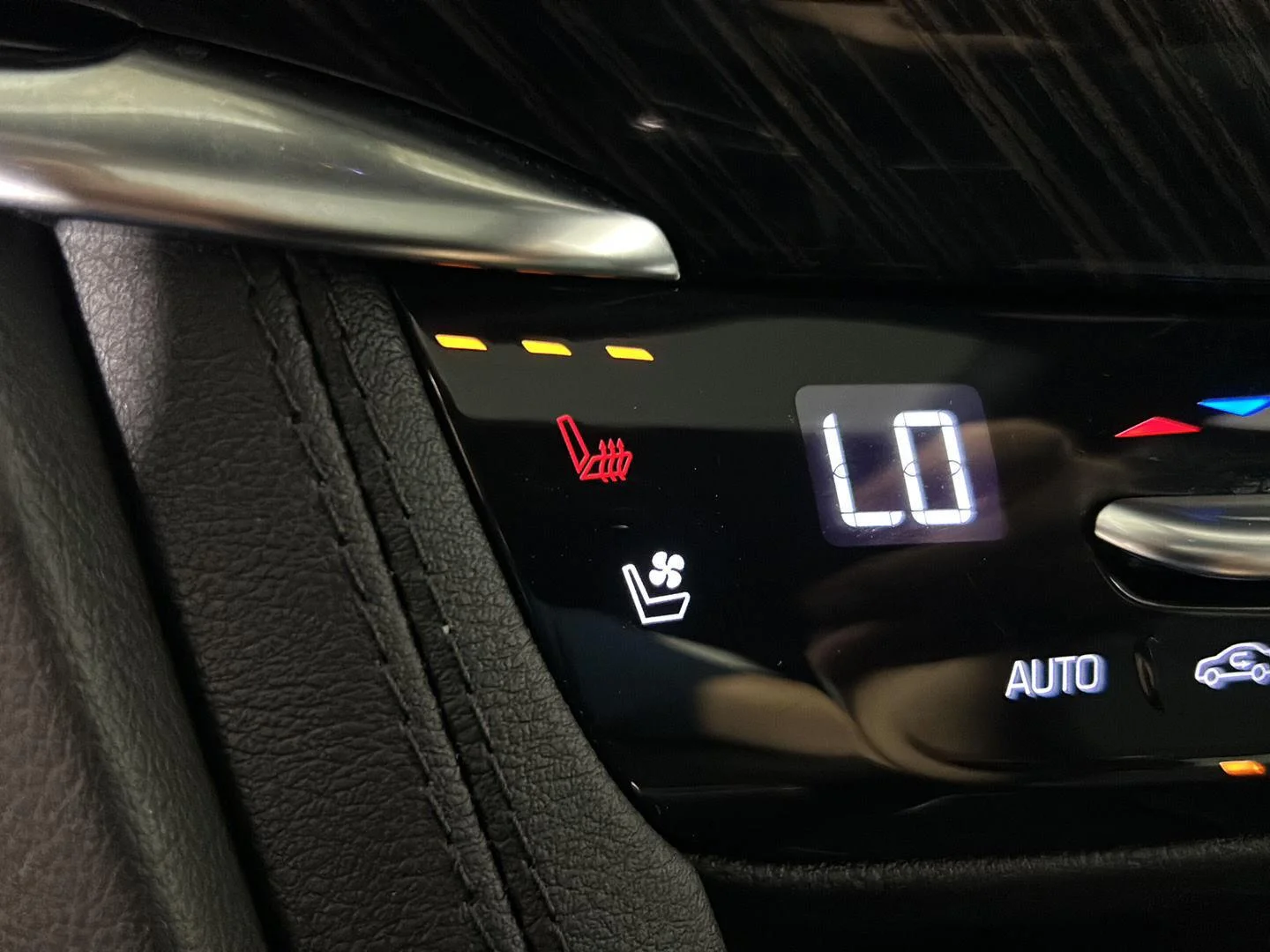 Used 2024 Stellar Black Metallic Cadillac AWD Premium Luxury image 30