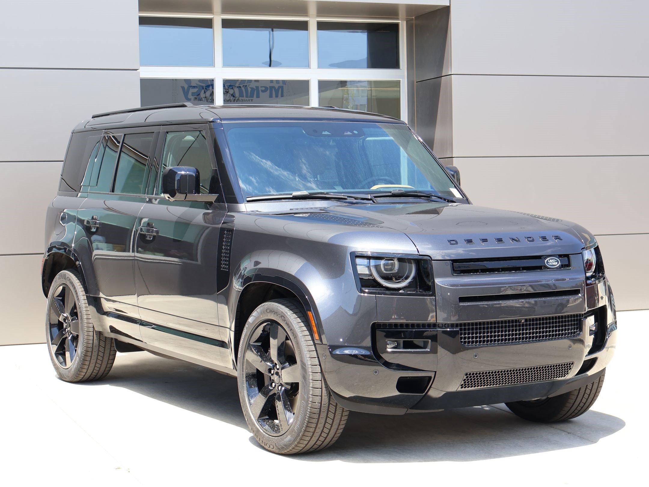 New 2026 Carpathian Grey LAND ROVER P400 X-Dynamic SE image 3
