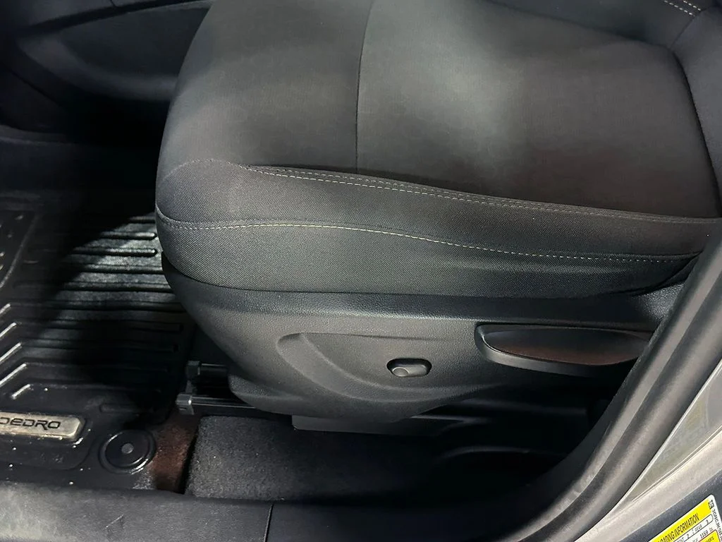 Used 2020 Gray Chevrolet LS image 18