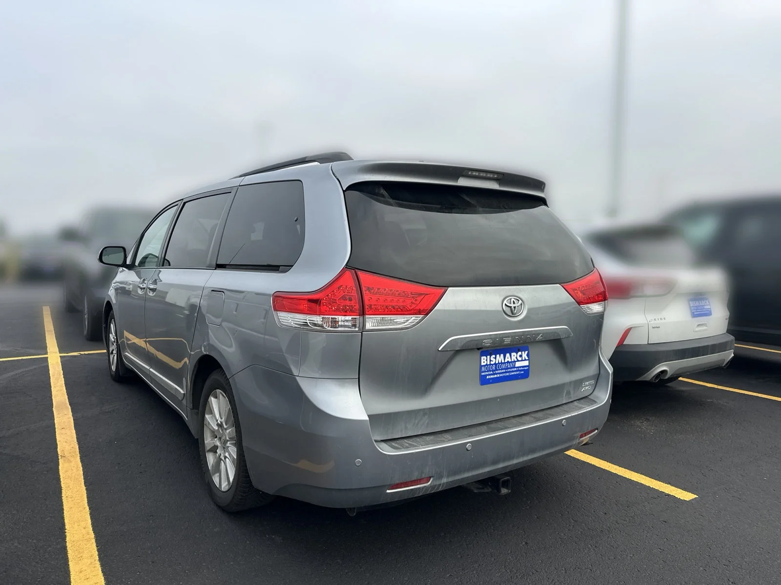 Used 2013 Silver Toyota Limited image 4