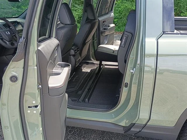 Certified Used 2026 Ash Green Metallic Honda TrailSport image 14