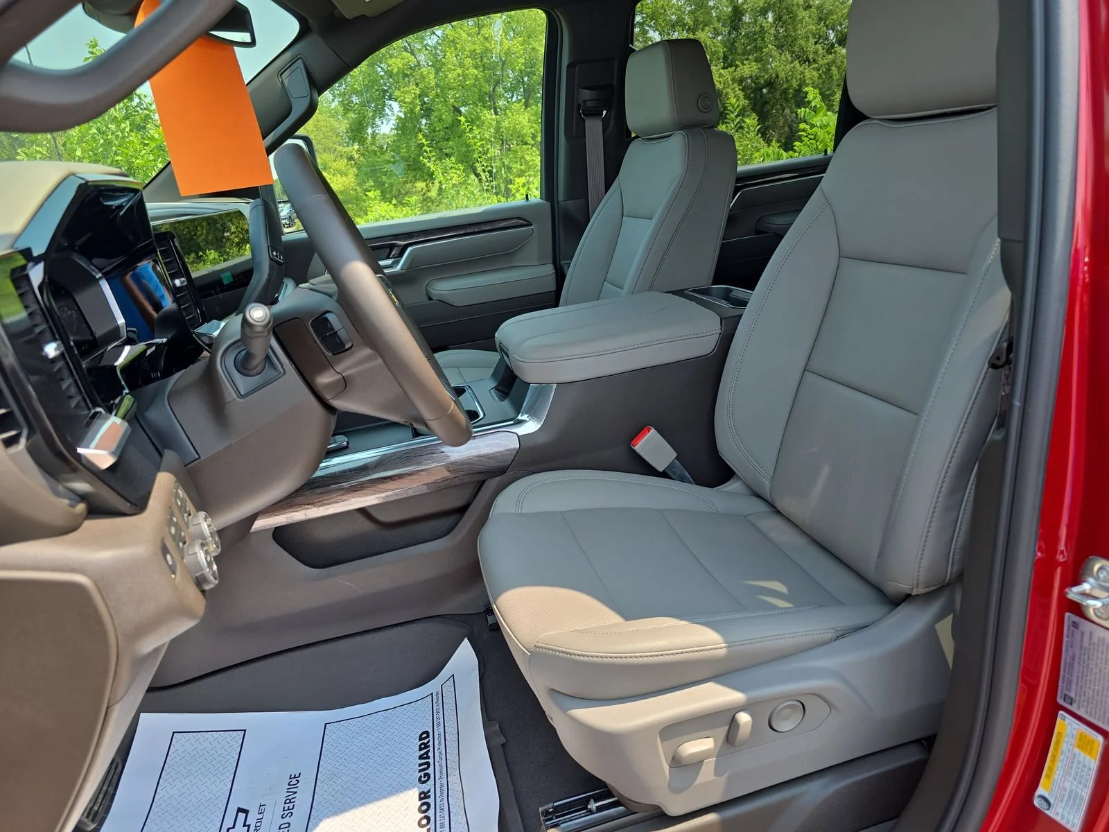 2026 Chevrolet Silverado 2500 HD LTZ - Photo 9
