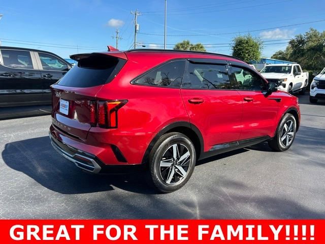 Used 2022 Passion Red Tintc Kia S image 6