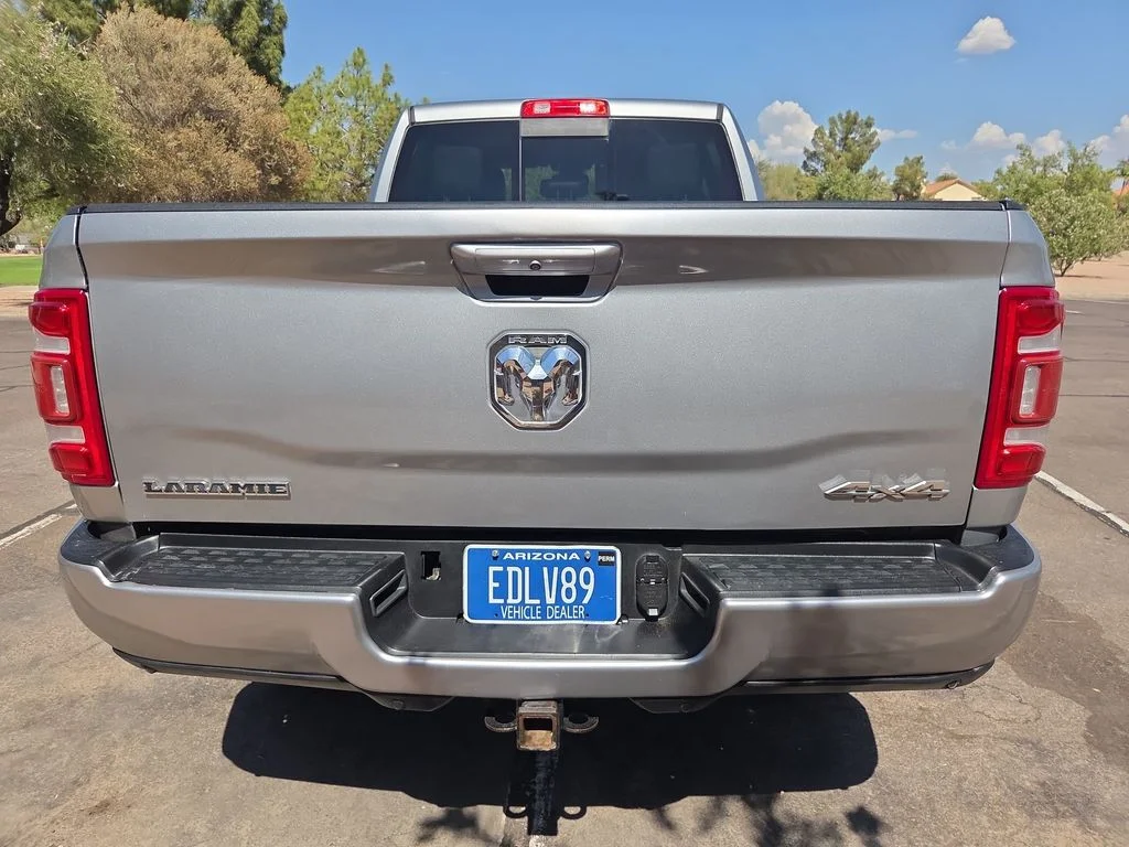 Used 2024 Silver Ram Laramie image 27