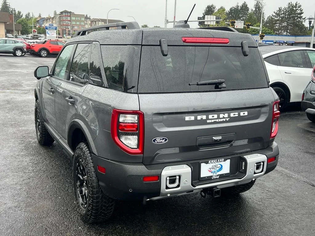 New 2026 Carbonized Gray Metallic Ford Badlands® image 8