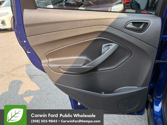 Used 2016 Blue Ford  image 27