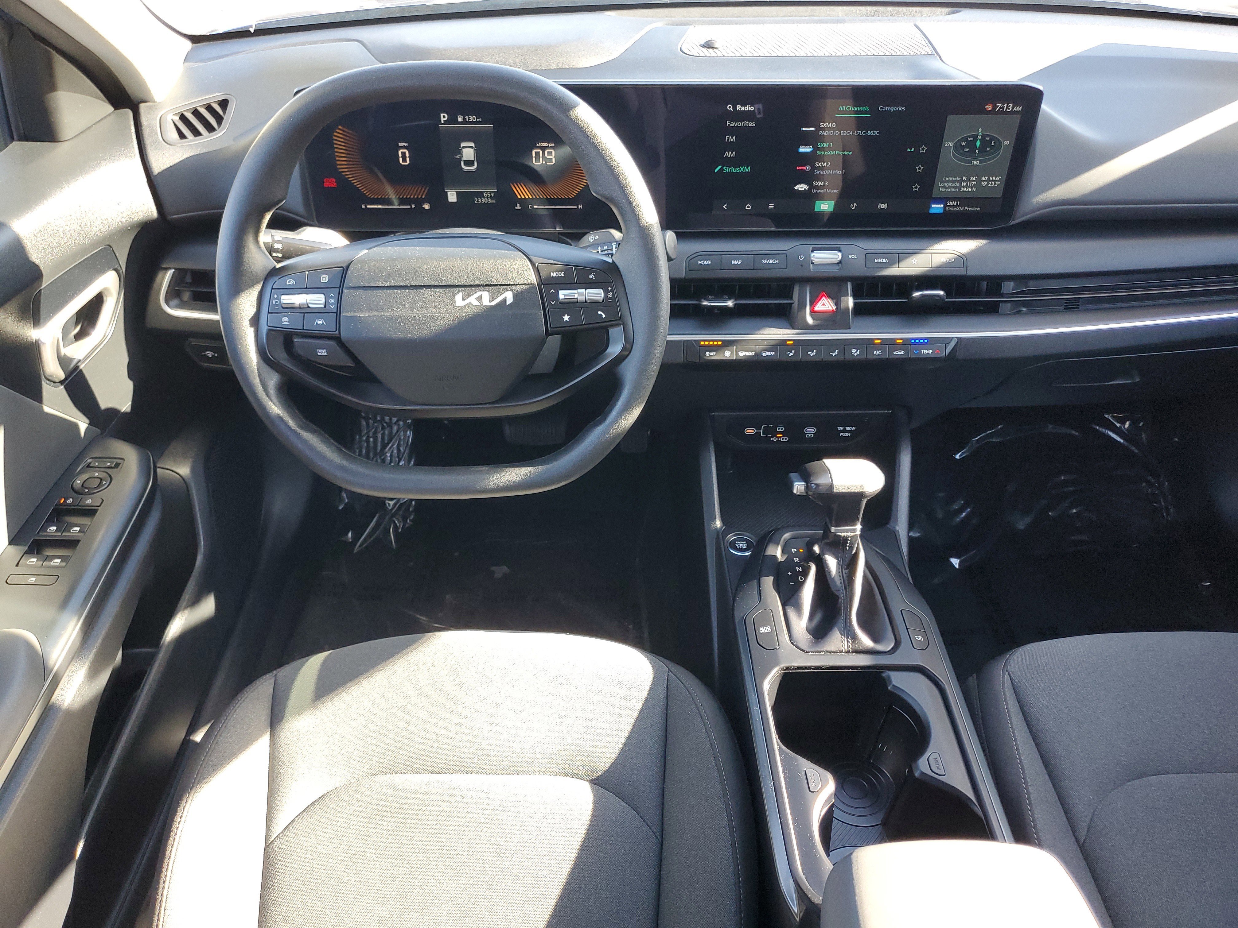 Used 2025 Blue Kia LXS image 14