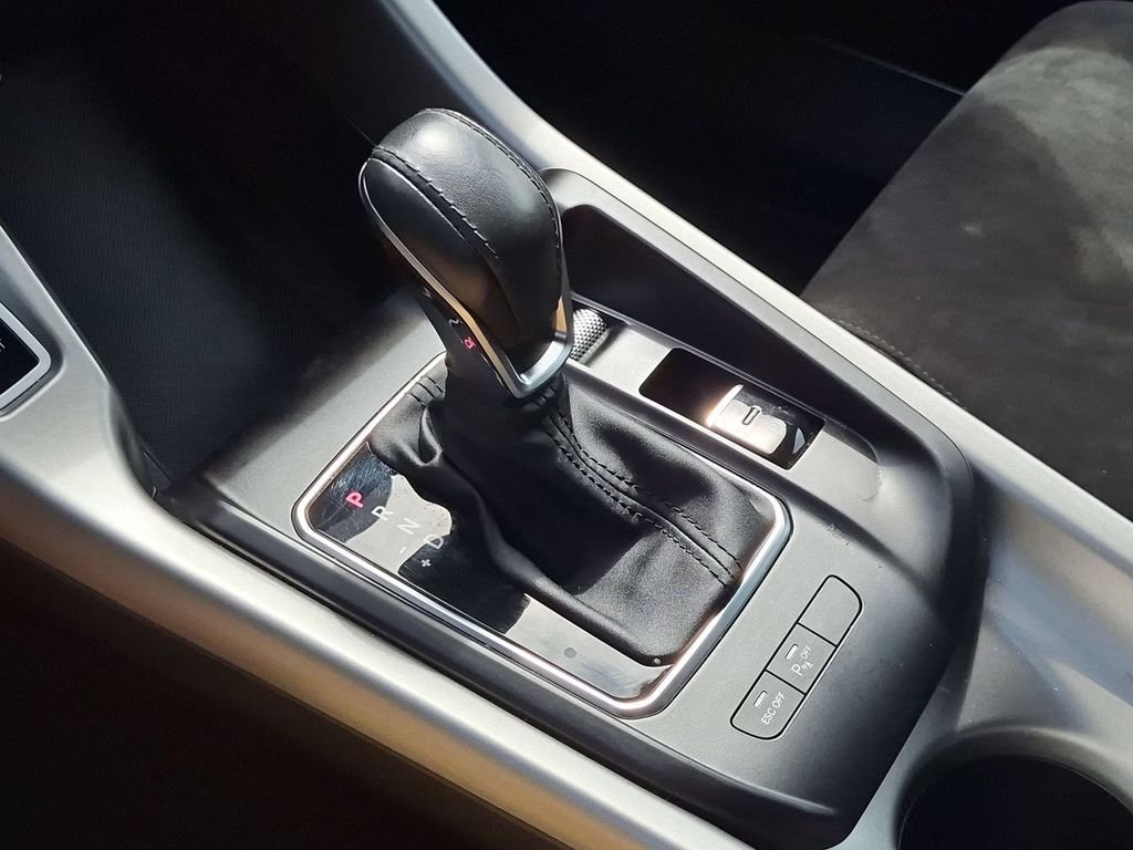 Used 2024  Dodge R/T image 16