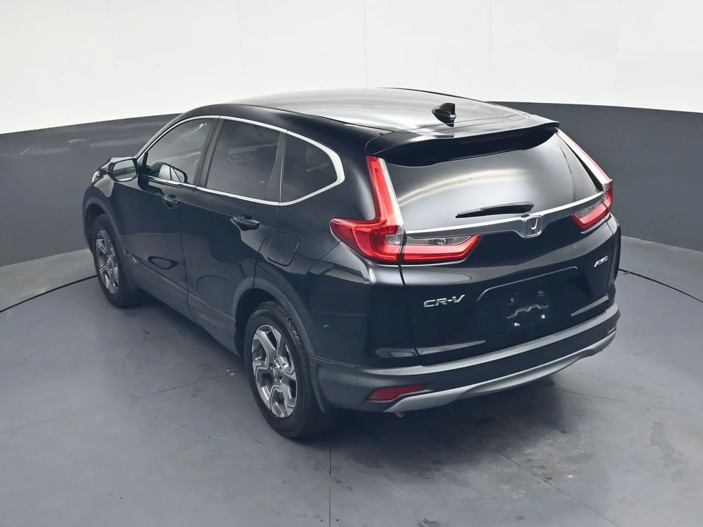 Used 2018 Crystal Black Pearl Honda EX-L image 26