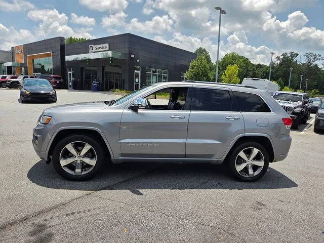 Used 2015 Silver Jeep Overland image 4