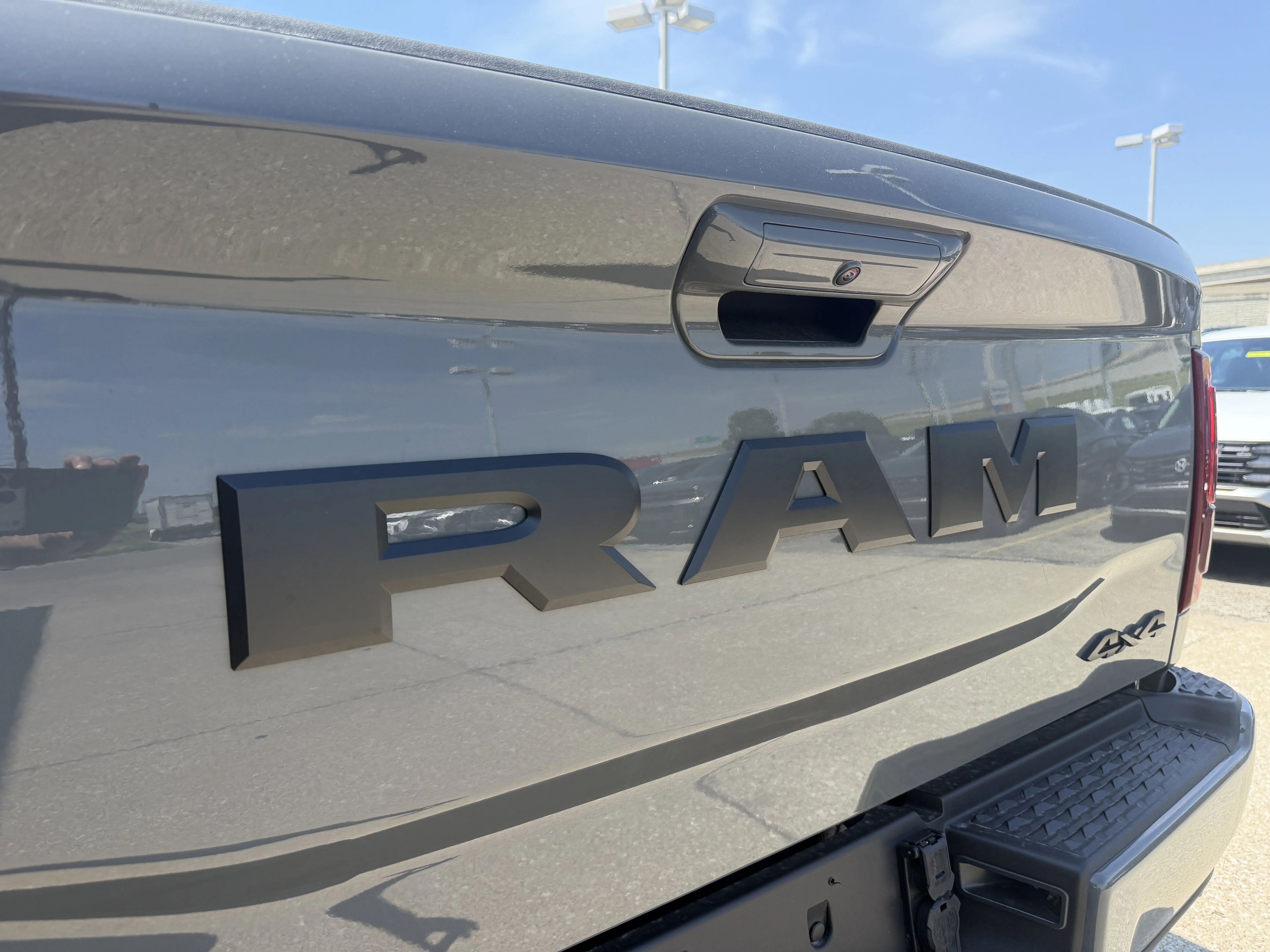 New 2026 Ceramic Gray Clear-Coat Exterior Paint RAM Limited image 8