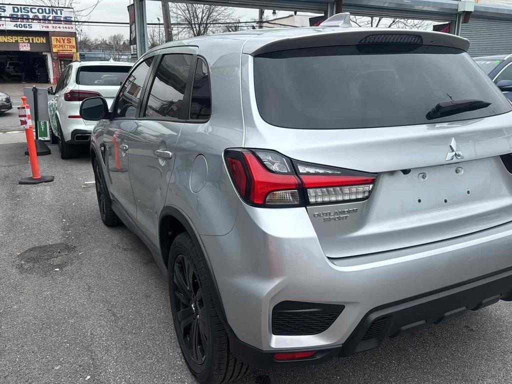 Used 2024 Gray Mitsubishi 2.0 LE image 6