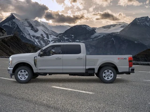 2026 Ford F-250 Super Duty XLT - Photo 3