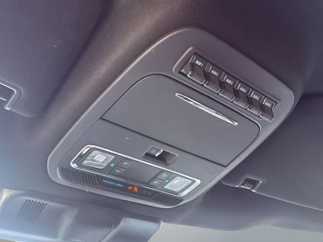 Used 2023 White Ford Tremor image 31