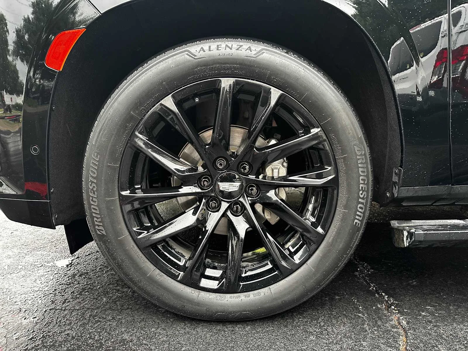 Used 2022 Black Raven Cadillac Sport image 7