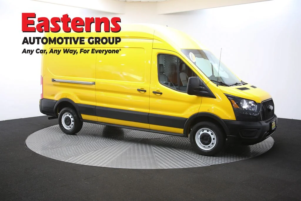 Used 2021 Yellow Ford Base image 49