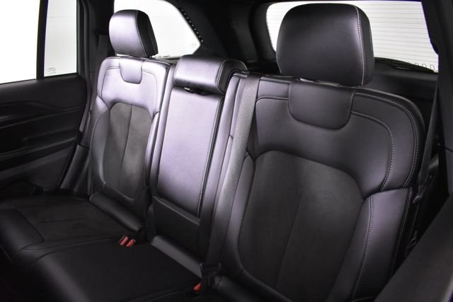 Used 2023 Gray Jeep Altitude X image 17