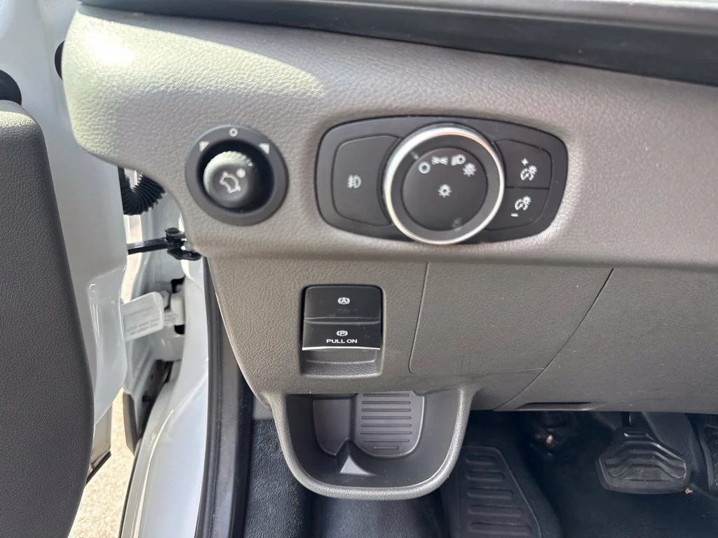 Used 2025 White Ford Base image 21