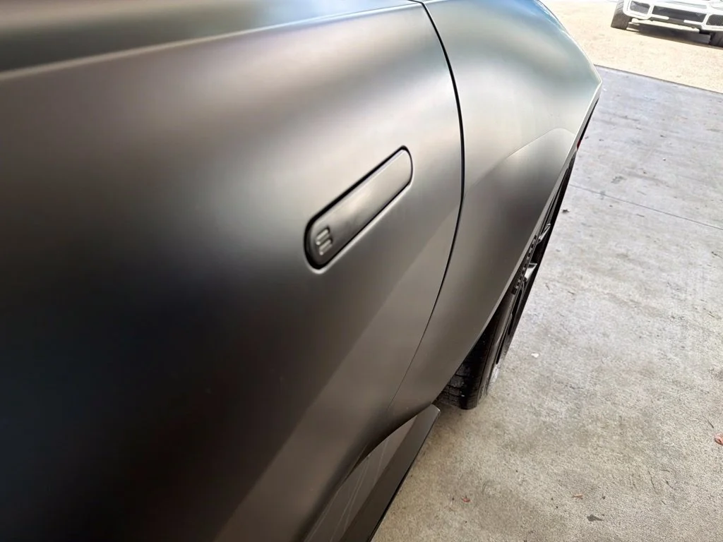 Used 2021 Black Aston Martin Base image 17