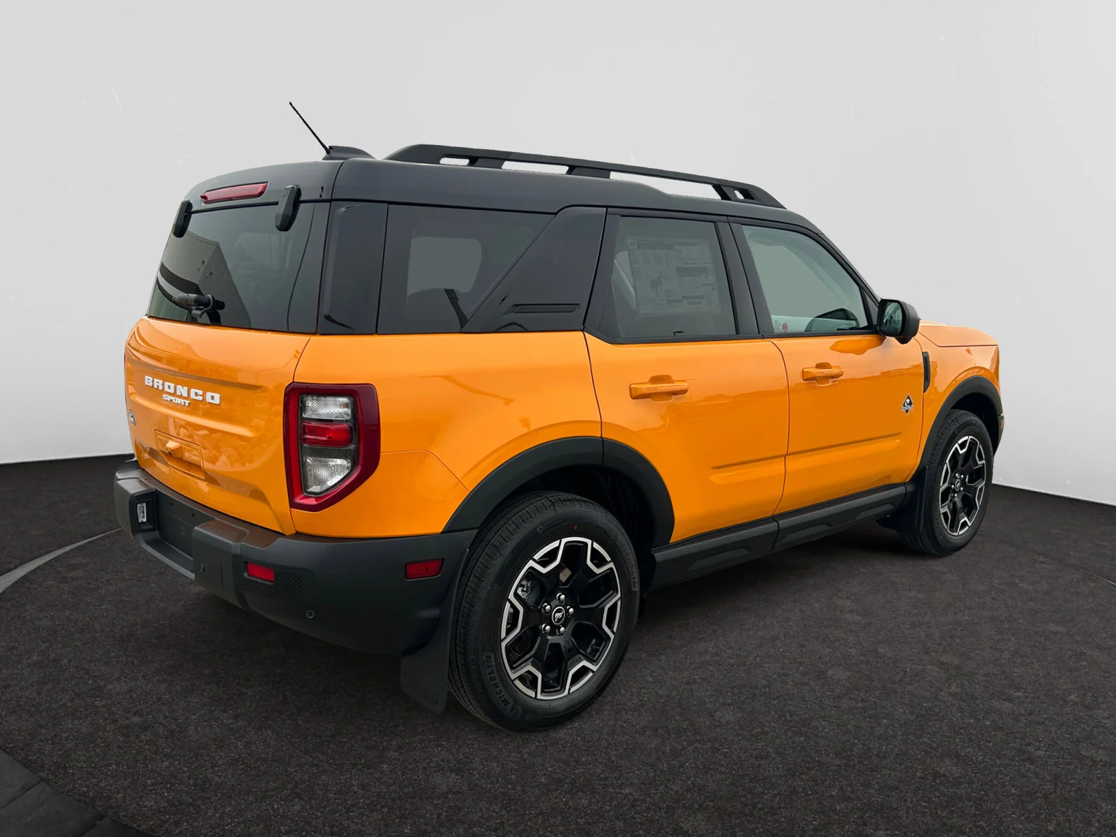 New 2026 Orange Fury Metallic Tri-Coat Ford Outer Banks image 5