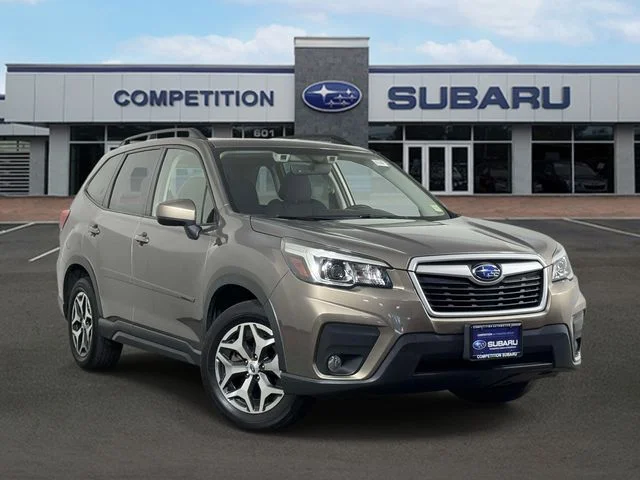 2019 Subaru Forester Premium's photo