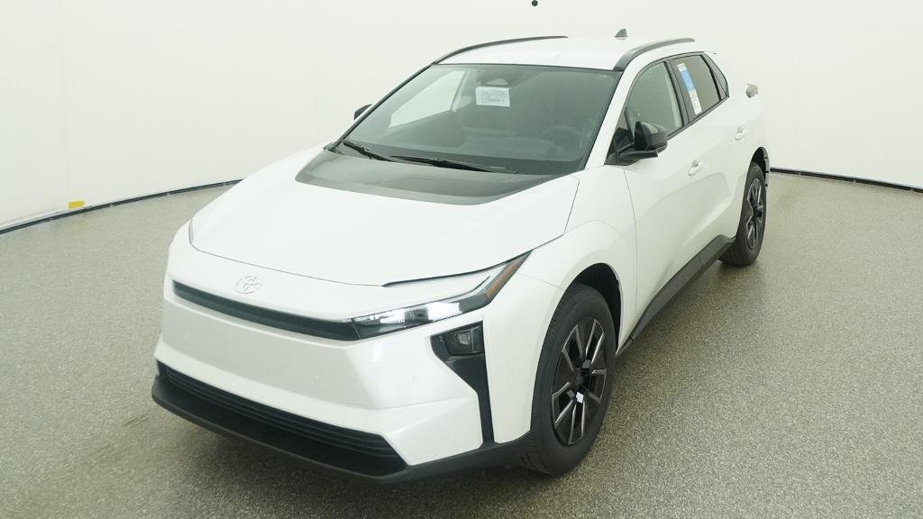 New 2026 Wind Chill Pearl Toyota XLE image 48