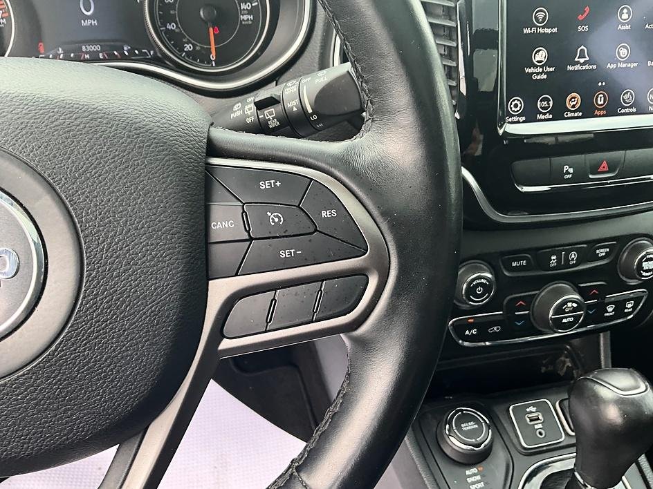 Used 2019 Gray Jeep Limited image 32