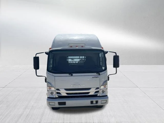 New 2024 Isuzu