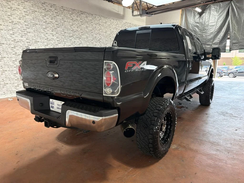 Used 2015 Tuxedo Black Metallic Ford Lariat image 7