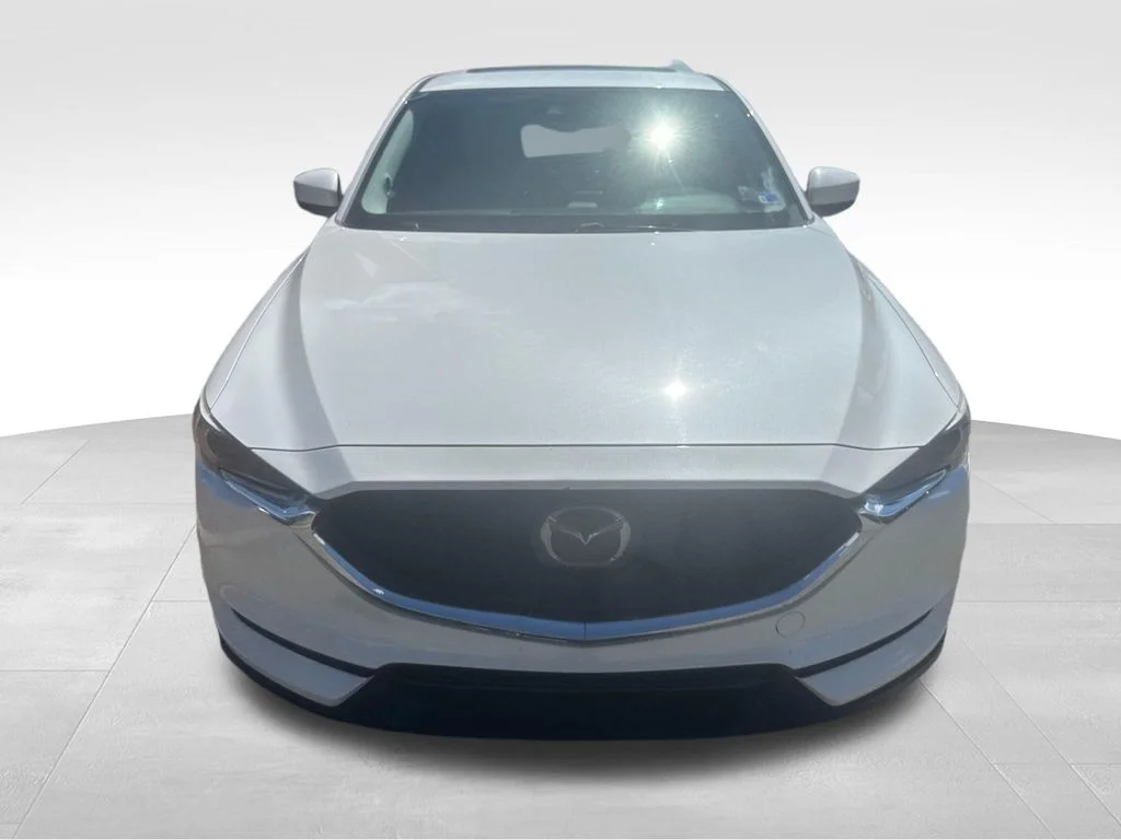 Used 2017 White Mazda Grand Touring image 36