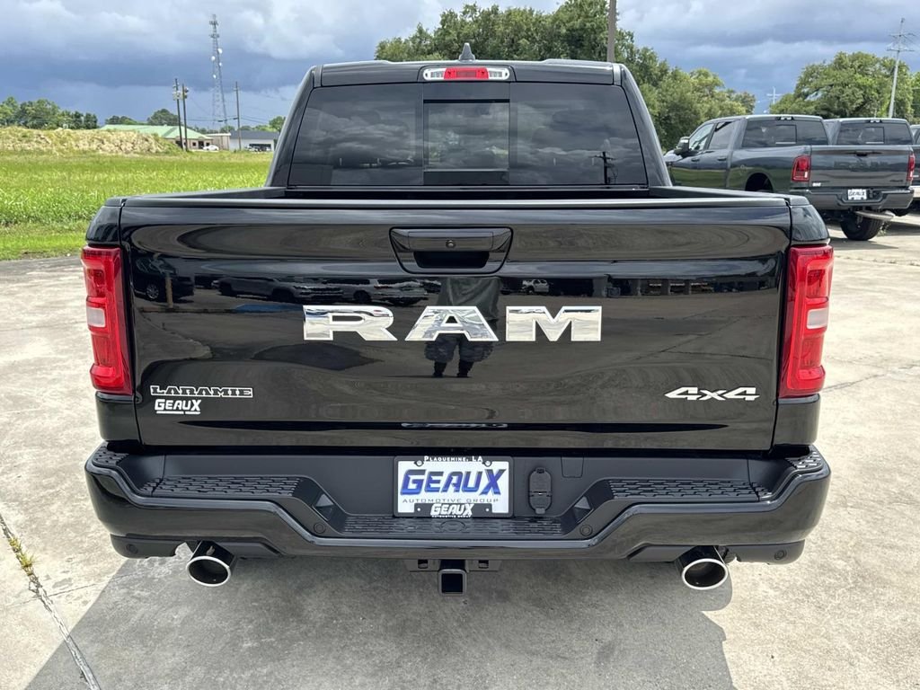 New 2026 Diamond Black Crystal Pearl-Coat Exterior Paint RAM Laramie image 12