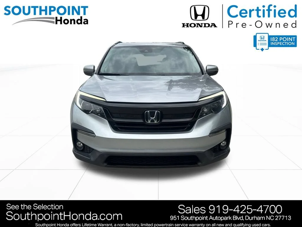 Certified Used 2022 Lunar Silver Metallic Honda AWD SE image 38