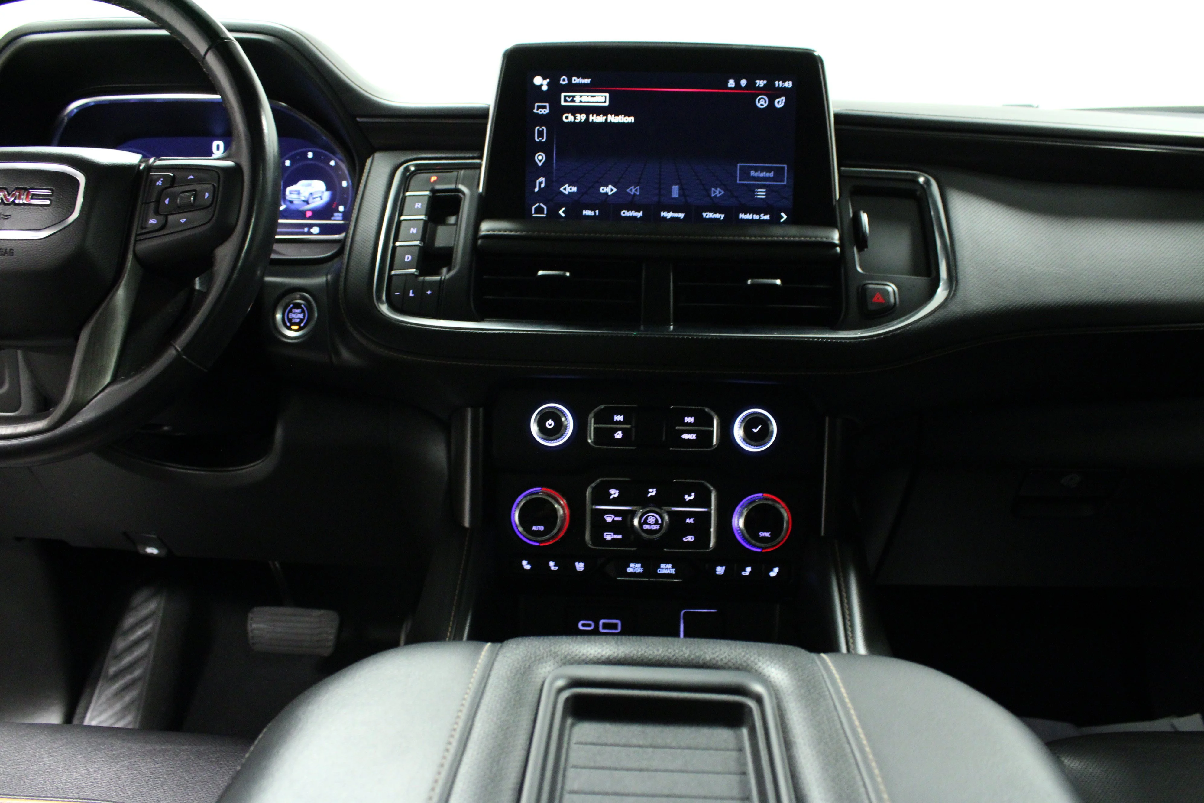 Used 2023 Onyx Black GMC AT4 image 12