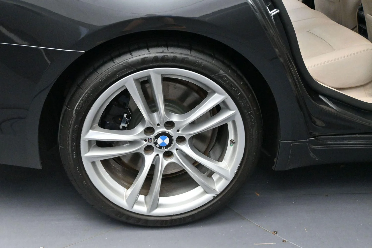 Used 2013 Dark Graphite Metallic Ii BMW 750i image 36