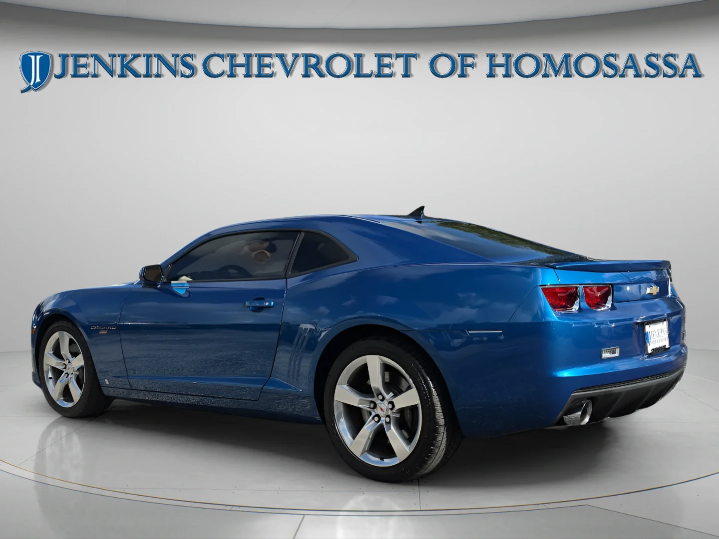 Used 2010 Aqua Blue Metallic Chevrolet 2SS image 8