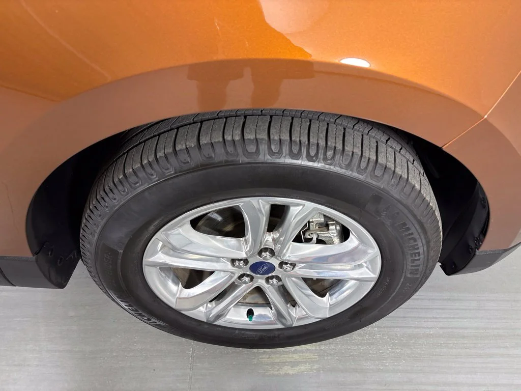 Used 2017 Red Ford SEL image 11