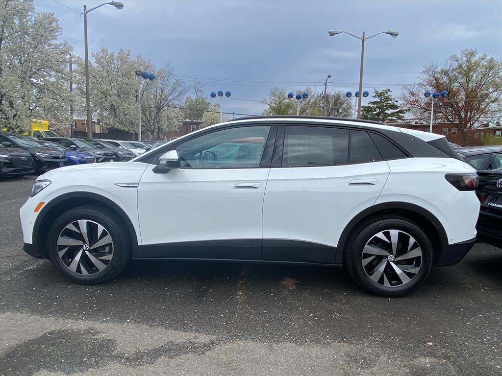 Certified 2023 Volkswagen ID.4 PRO with VIN 1V2DNPE81PC024955 for sale in Alexandria, VA