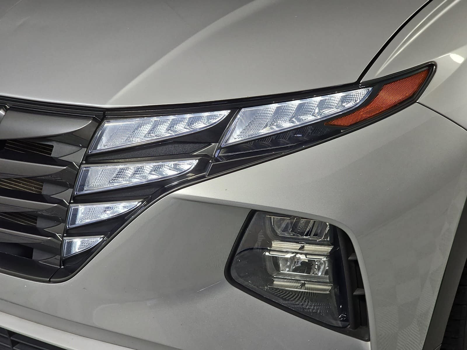 Used 2023 Silver Hyundai SEL image 30