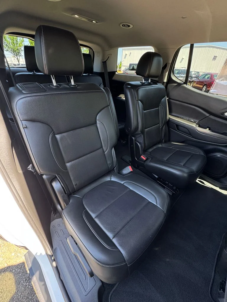 Used 2023 Summit White GMC SLT image 24