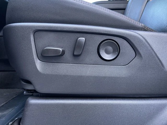 Used 2025 Gray GMC AT4 image 12