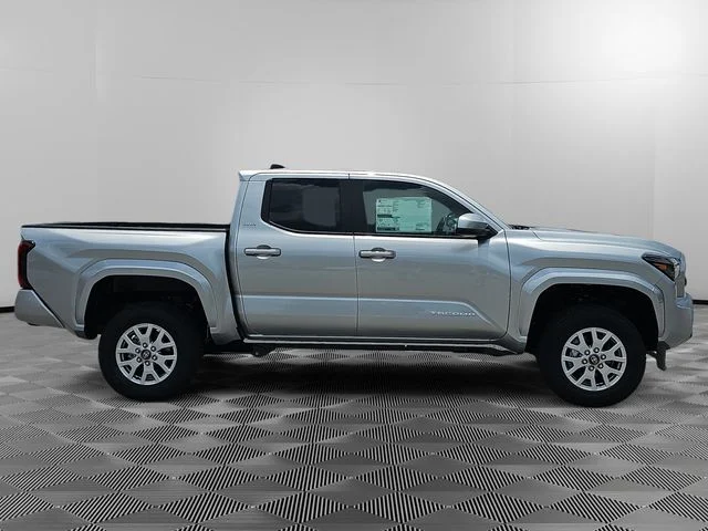 New 2026 Celestial Silver Metallic Toyota SR5 image 5