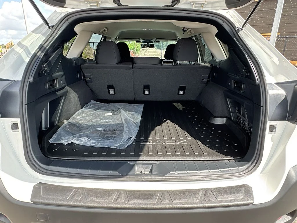 Certified Used 2025 White Subaru Premium image 27