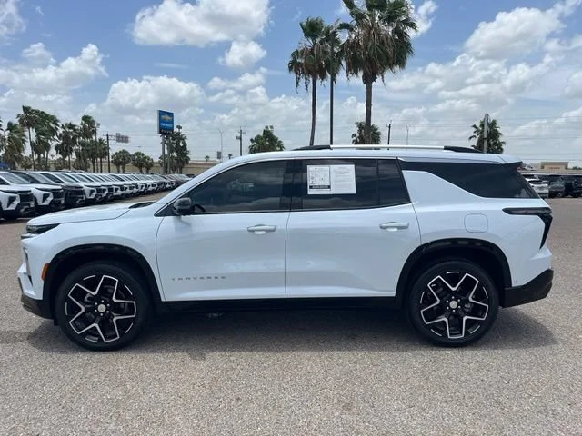 Used 2026 Polar White Tricoat Chevrolet High Country image 5