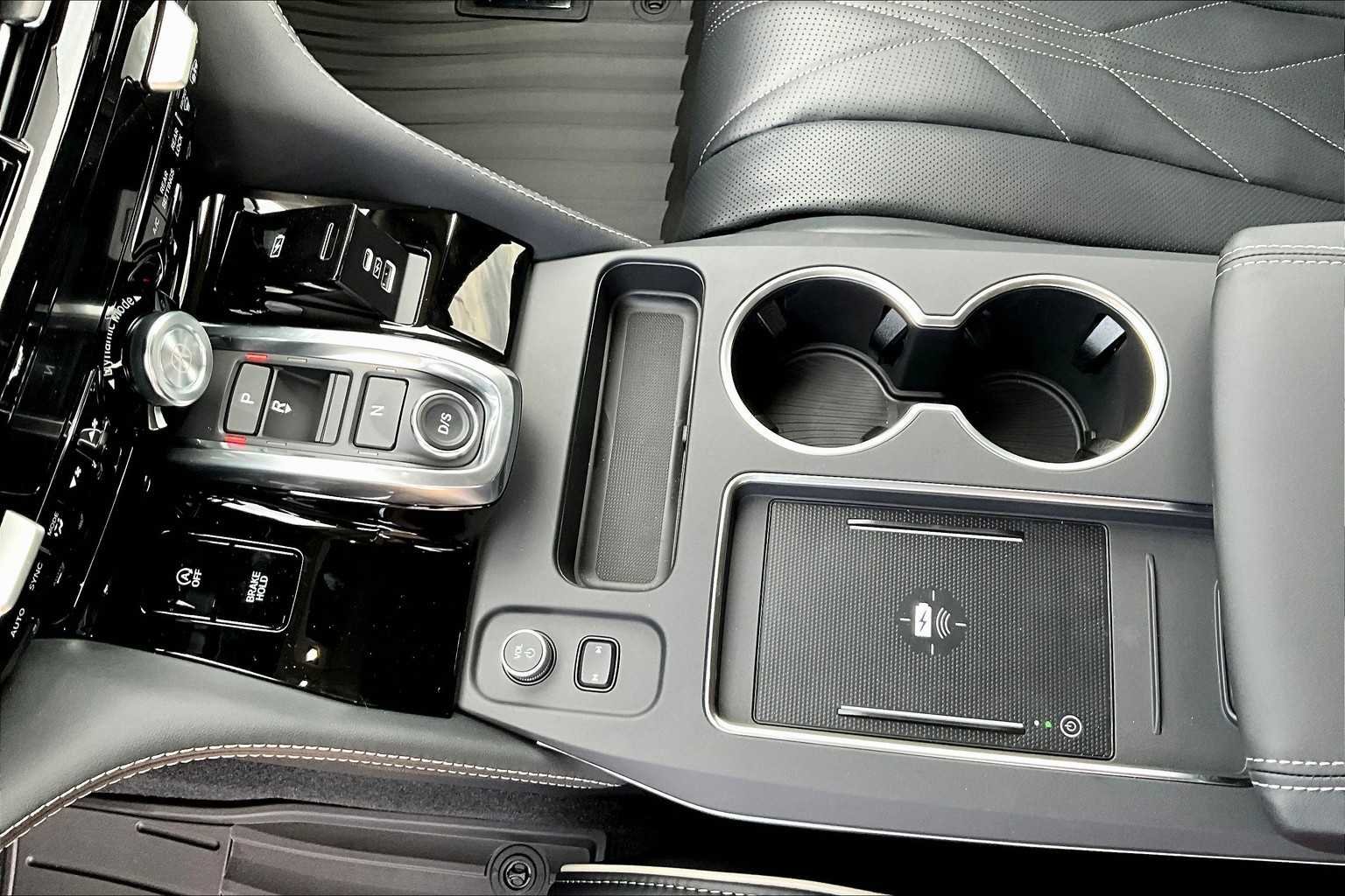 New 2026 Majestic Black Pearl Acura w/Advance Package image 7