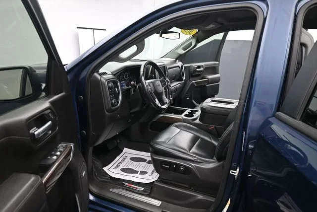 Used 2021 Blue Chevrolet LT Trail Boss image 16