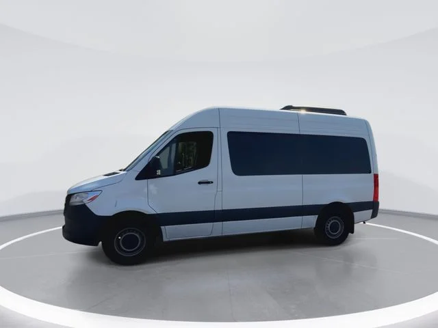 Used 2024 White Mercedes-Benz Passenger 144 WB image 9