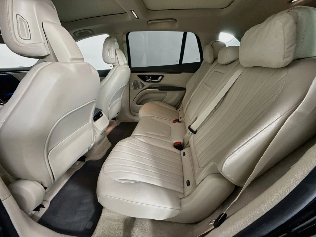 Used 2023 Obsidian Black Metallic Mercedes-Benz 450 image 20