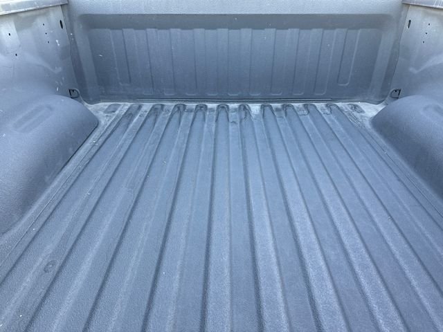 Used 2021 Silver Ram Laramie image 11