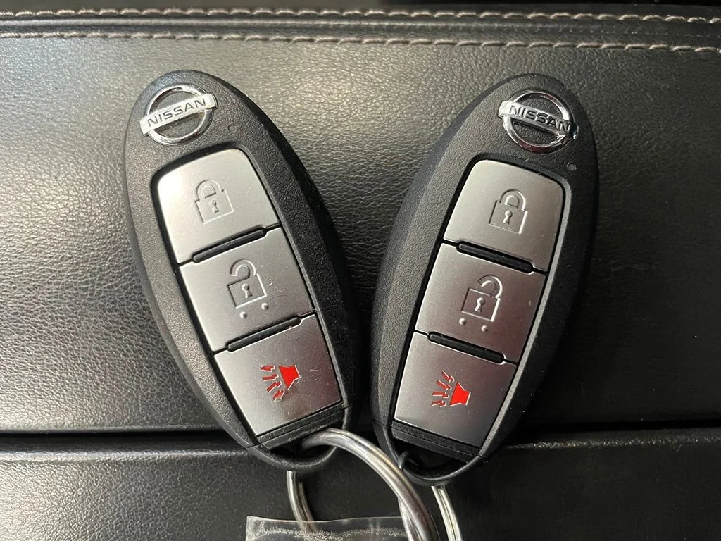 Certified Used 2021 White Nissan S image 18